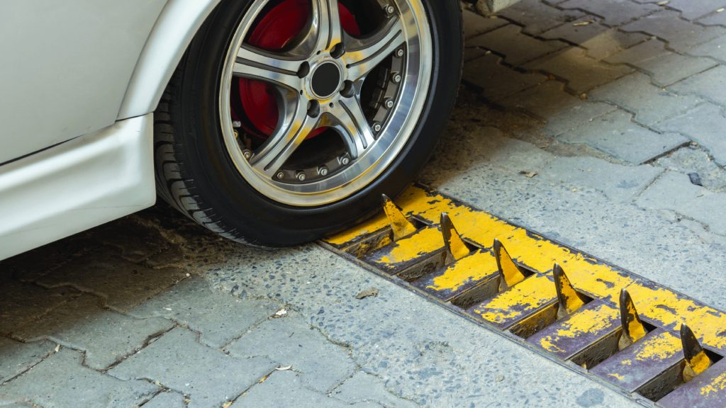 Wheel puncturing